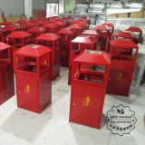 江門戶外方形不銹鋼垃圾箱采購(gòu)案例