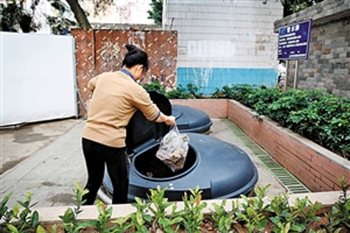 深圳龍華地埋式環(huán)衛(wèi)垃圾桶更環(huán)保了 深圳龍華地埋式環(huán)衛(wèi)垃圾桶更環(huán)保了