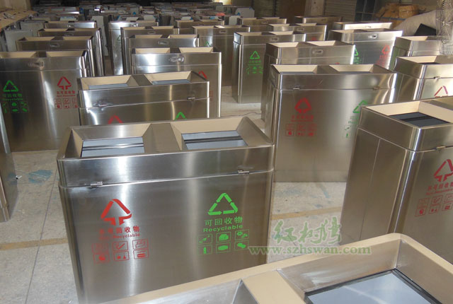 分類垃圾桶推動垃圾分類為城市減負