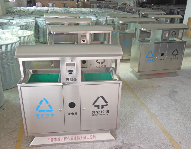 干濕兩類垃圾桶將進入上海家庭 干濕兩類垃圾桶將進入上海家庭