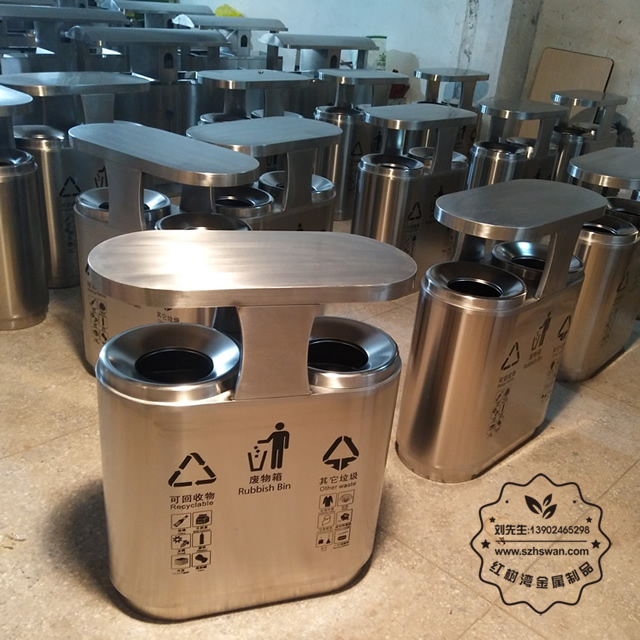 小區物業創意雙分類不銹鋼垃圾箱02