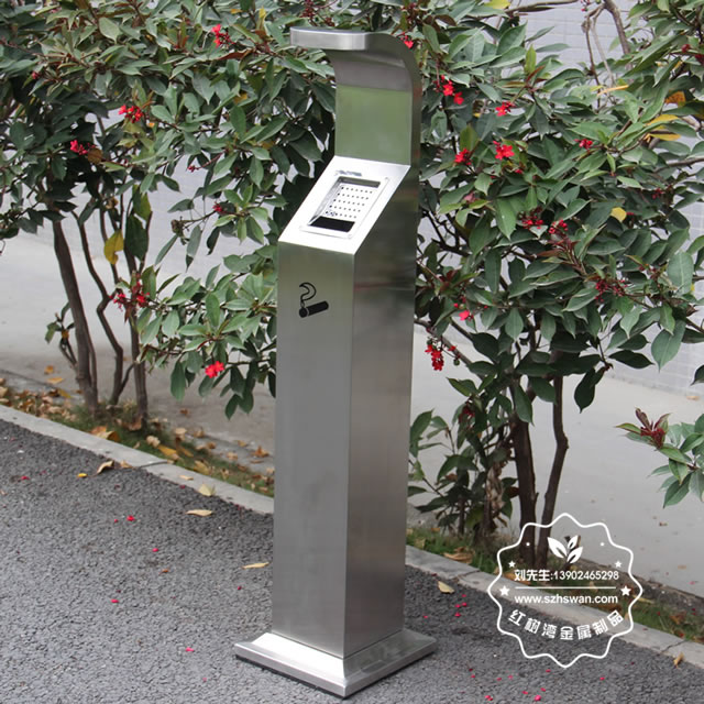 地鐵站出口方形不銹鋼煙灰柱圖片001